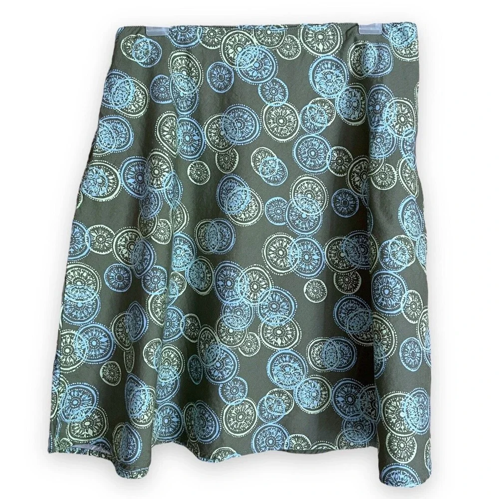 I.E. Petite A-Line Cotton Skirt Gray Blue & White Circles Snowflakes Womens 10 P